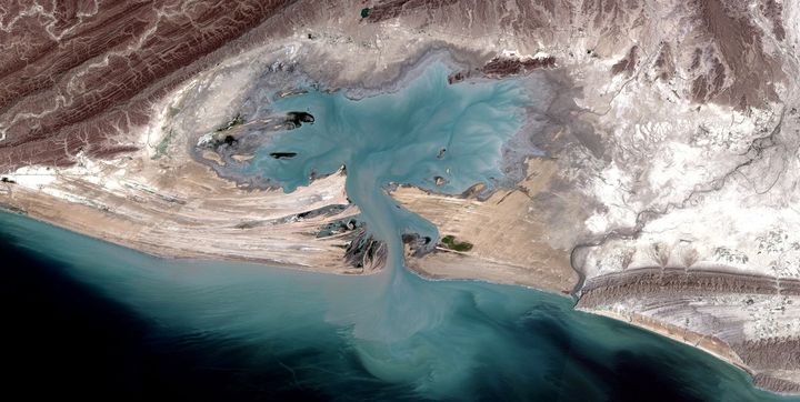 Insightful newsletter of Drishtikone: Issue #120 - A New Low; Powerful Global Coalition; Hospitals and Health