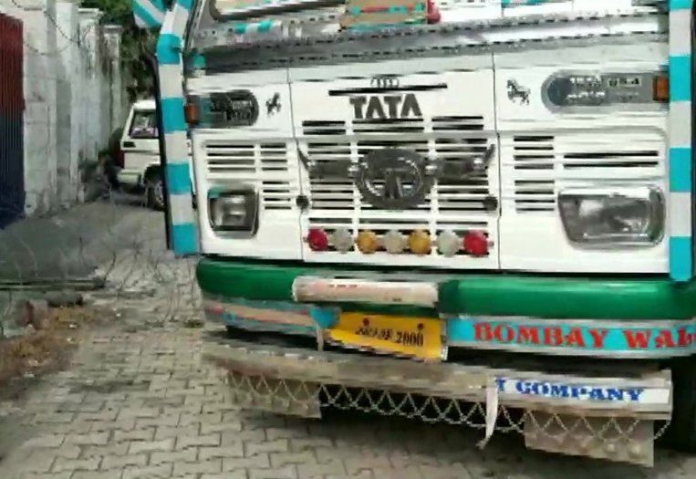                               Truck in Kathua Seized with Arms and Ammunition!                             
                              